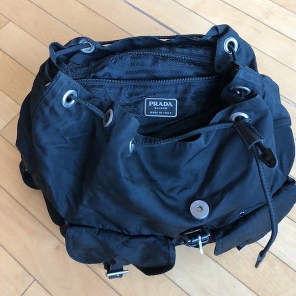 Prada vintage nylon backpack - Picture 5 of 8